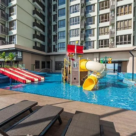 Bali Residence Private Suites L Seaview I 4-5 Pax L Kids Tent I 5 Mins To Jonker Malacca Exterior photo